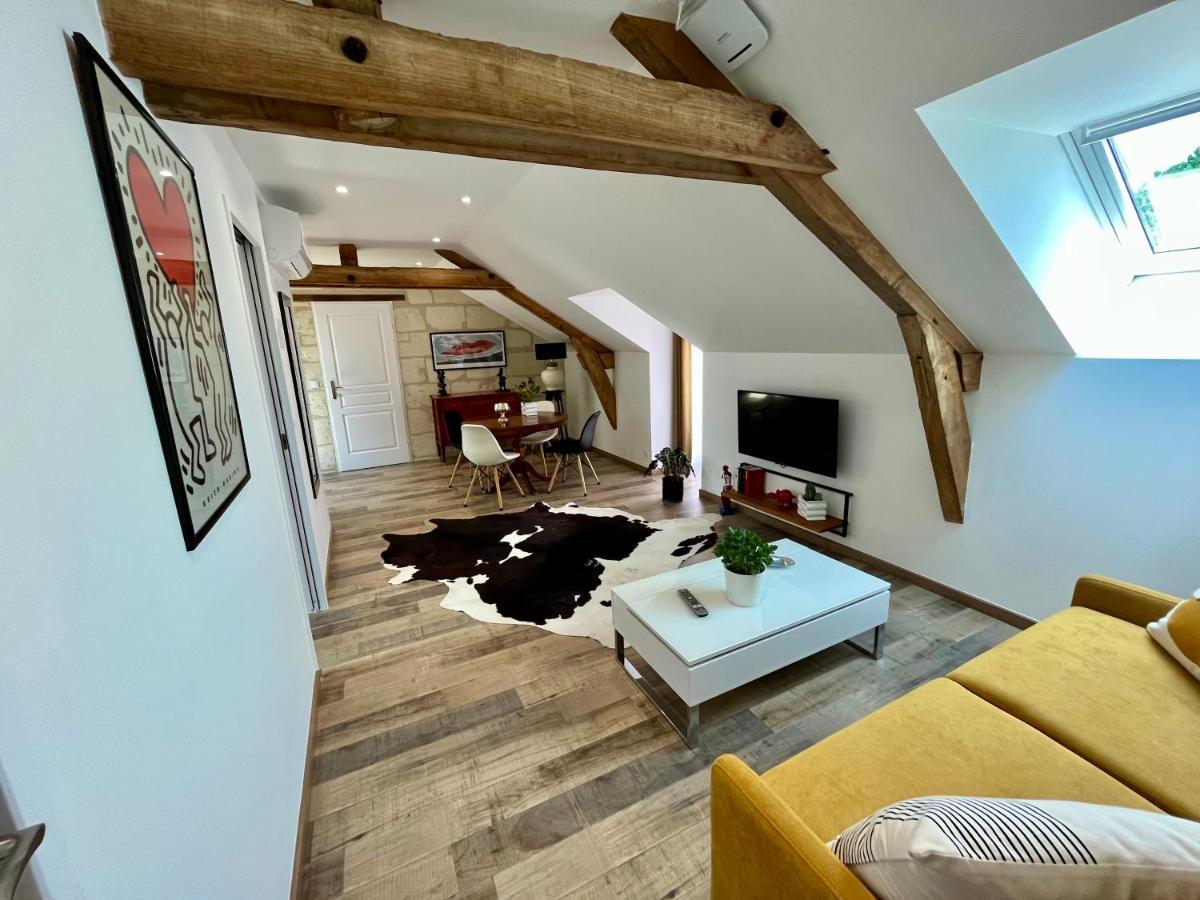 Cave Auger La Maison D'Hotes Restigne Ngoại thất bức ảnh