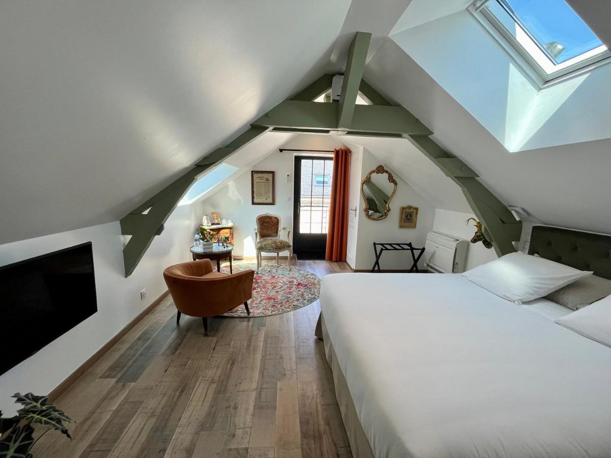Cave Auger La Maison D'Hotes Restigne Ngoại thất bức ảnh